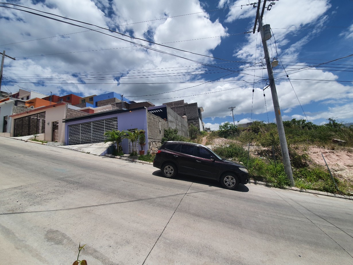 TEGUCIGALPA, FRANCISCO MORAZAN