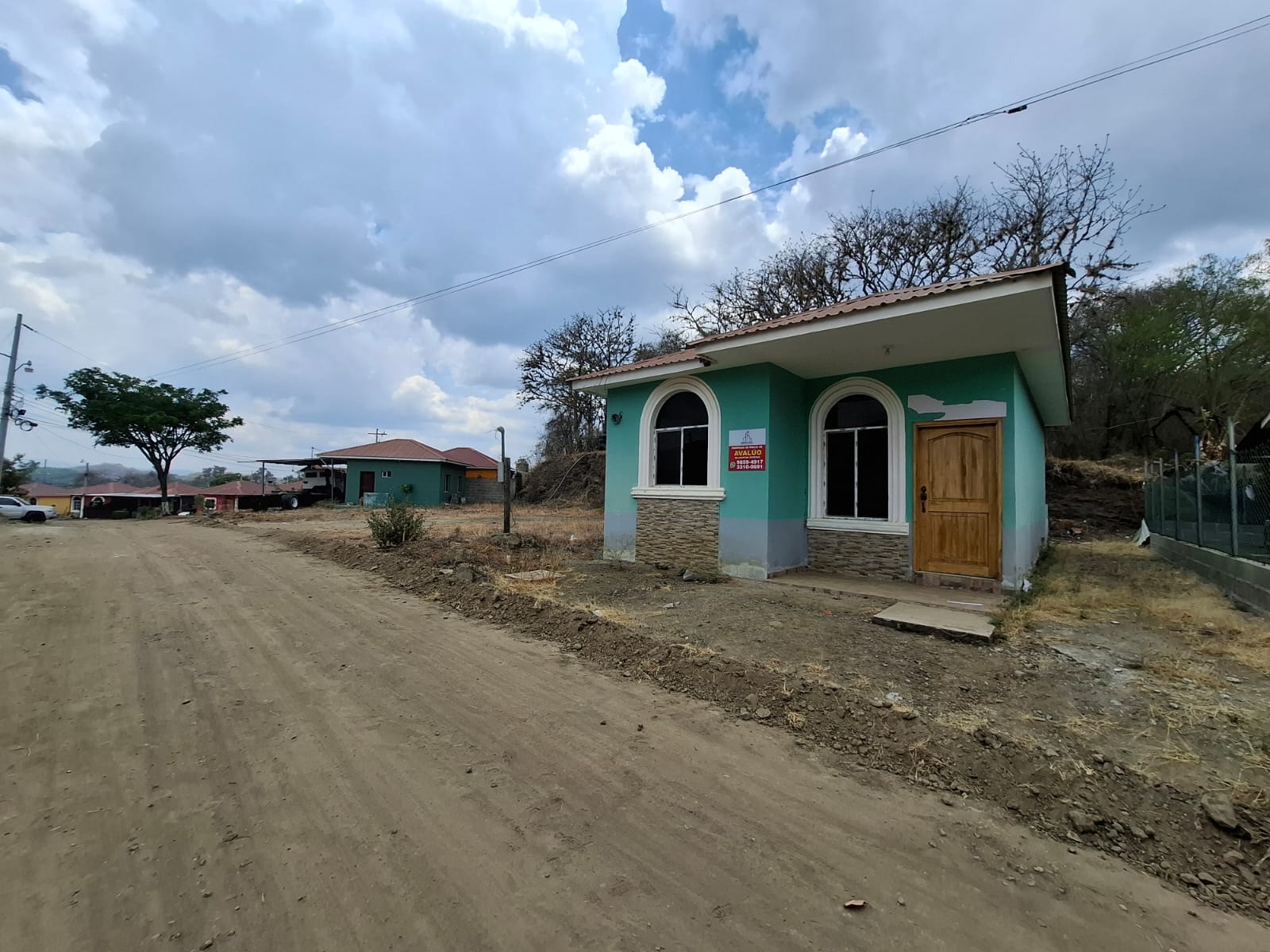 DANLÍ, EL PARAÍSO